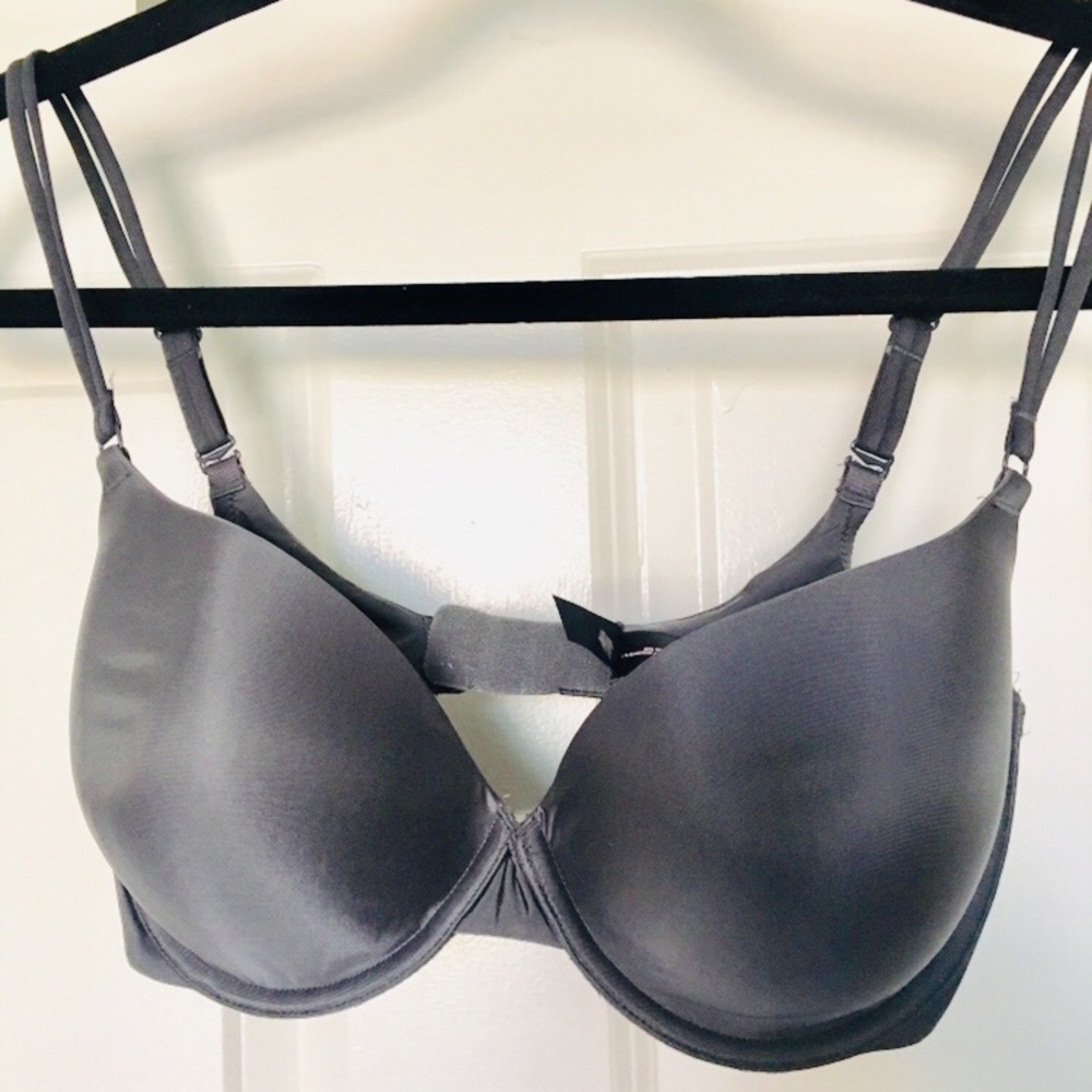 🖤34DD Victoria Secret Bra🖤